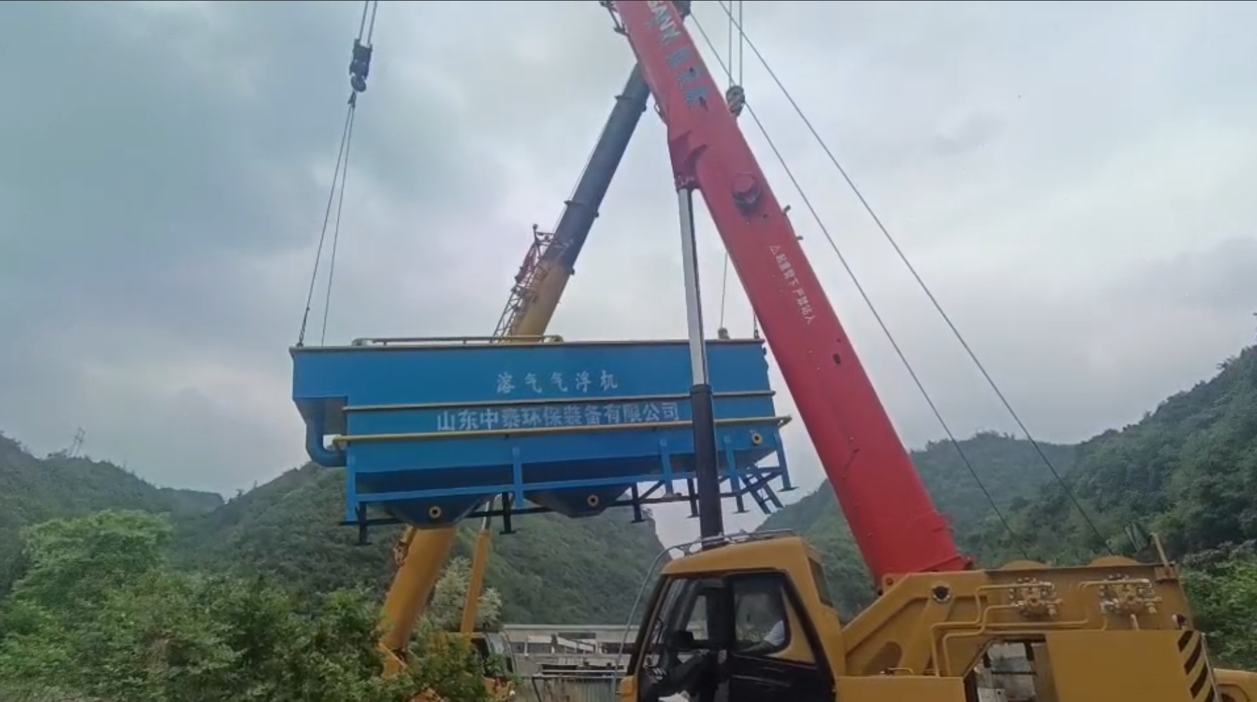 氣浮機(jī)，高效氣浮機(jī)，溶氣氣浮機(jī)，氣浮機(jī)安裝現(xiàn)場