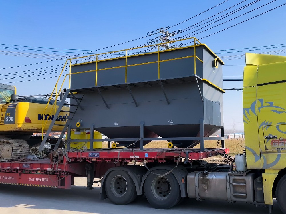 沉淀池在污水處理中的常見(jiàn)類(lèi)型及適用場(chǎng)景